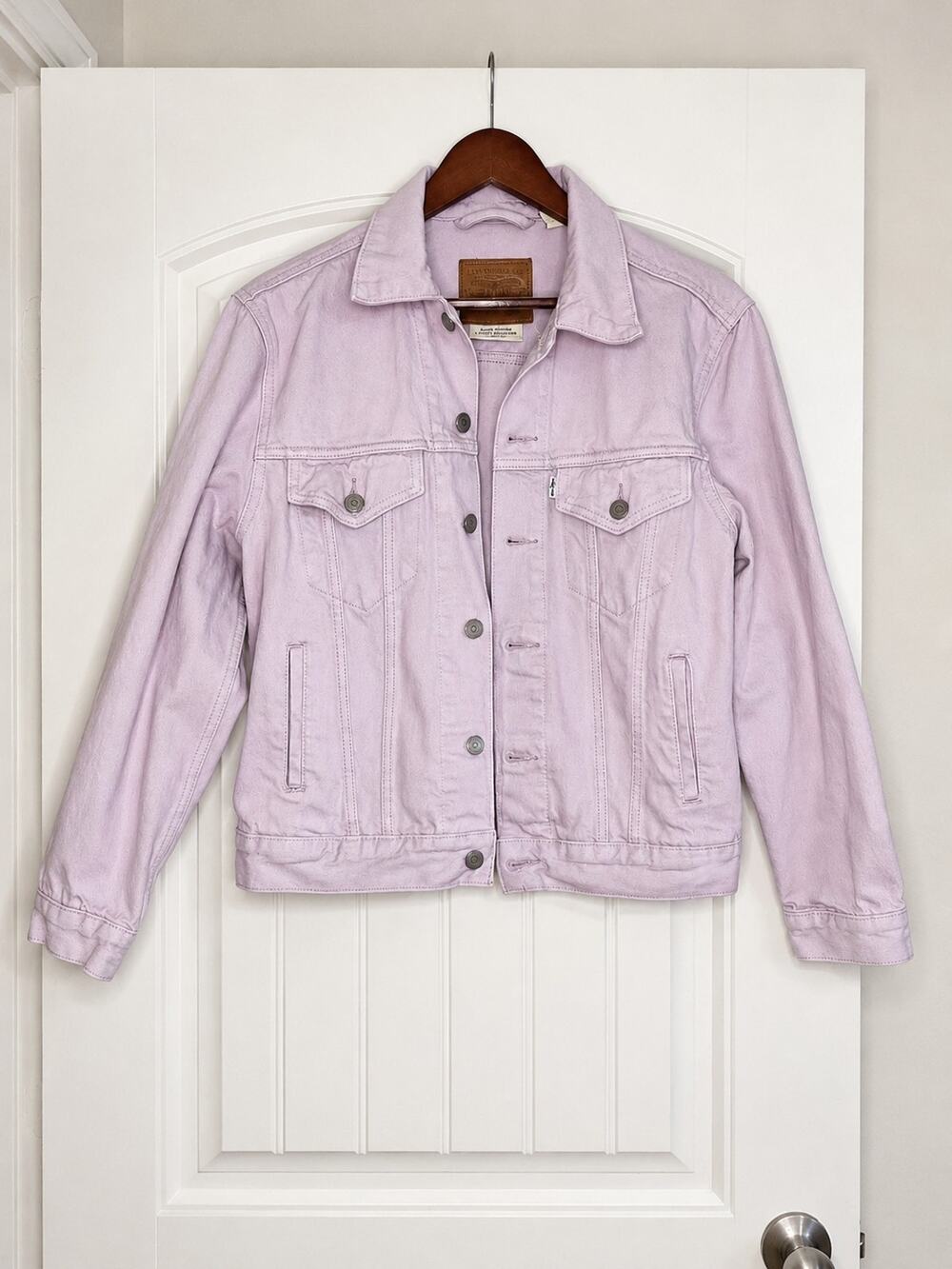Levi's Women's Premium Medium EX-BOYFRIEND TRUCKER JACKET